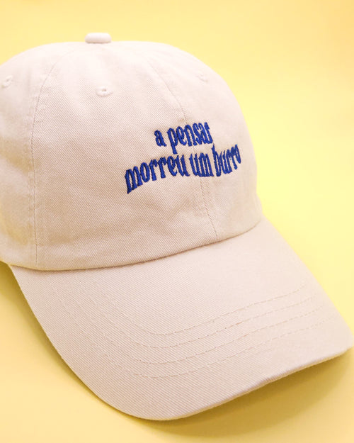 a pensar, a pensar dad hat