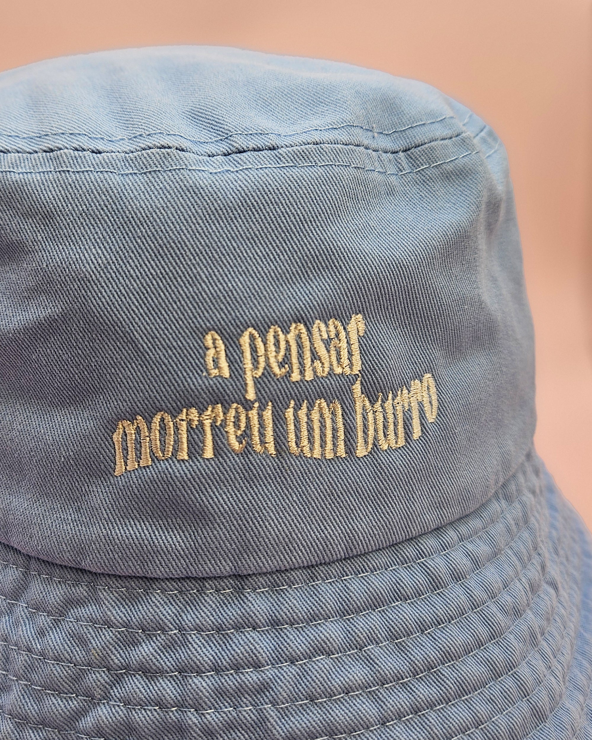 muito chata bucket hat