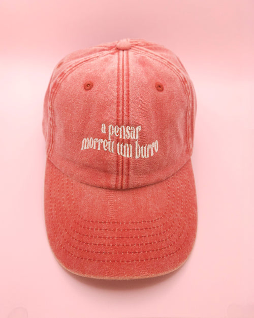 a pensar, a pensar dad hat